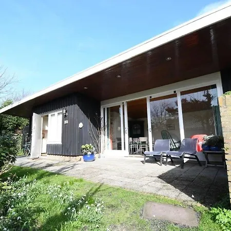 Vrijvakantiehuis Jan Tooropstraat 6-2